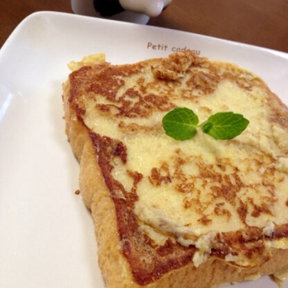 とっても美味しかったです♫
バナナの香りに癒されますね^ ^
いつものフレンチトーストよりも芳醇な香りで美味しいです♫
ごちそうさま♪